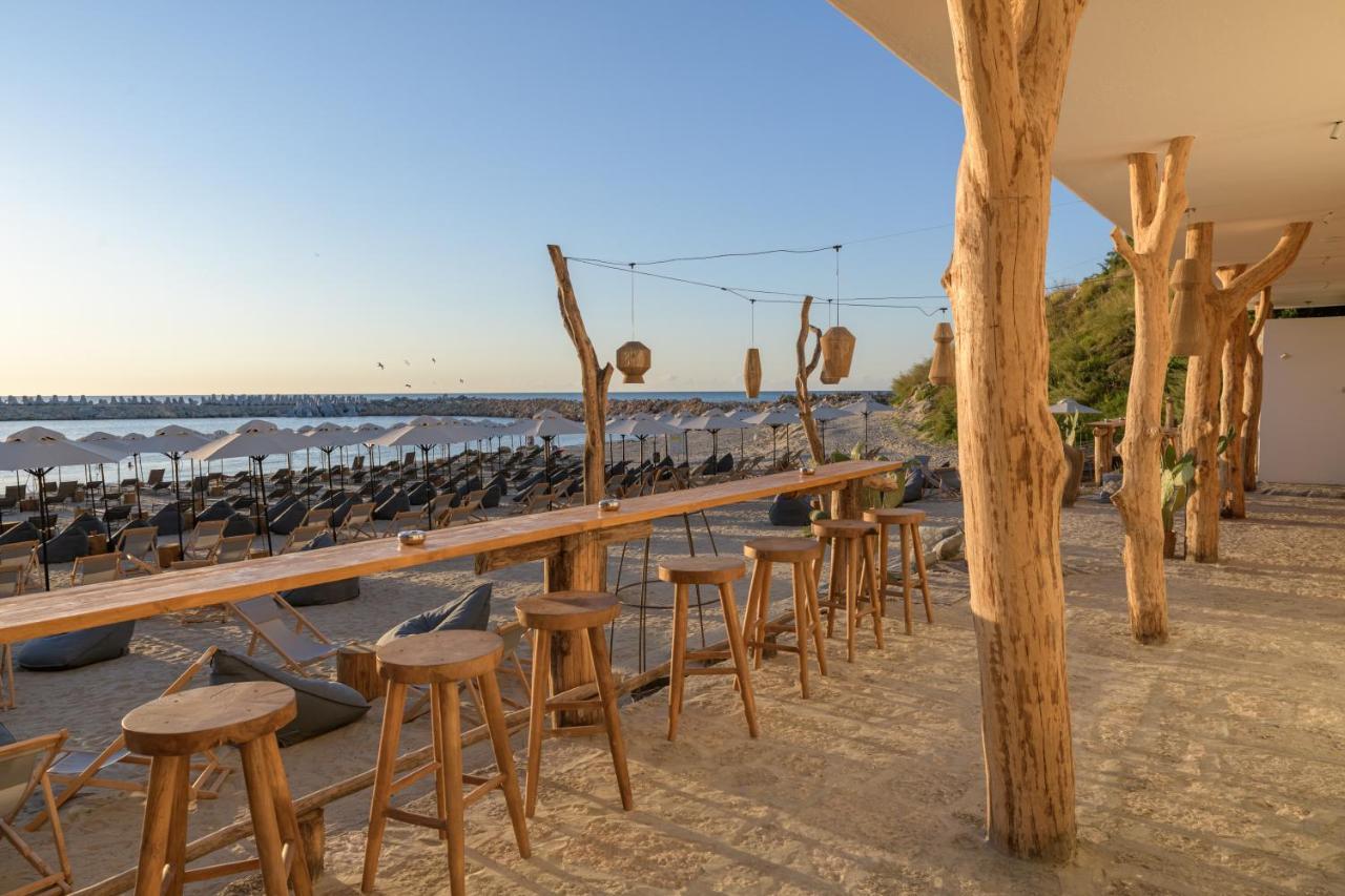 Ensana Aquahouse Hotel Saints Constantine and Helena ภายนอก รูปภาพ Beach bar in Greece